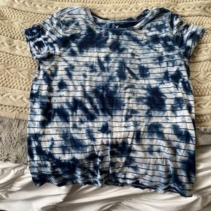 American Eagle t shirt